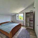 Appartamento Peaceful 2br With Ultra-fast Wifi Podgorica