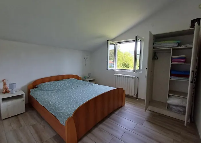 Peaceful 2br With Ultra-fast Wifi Appartement