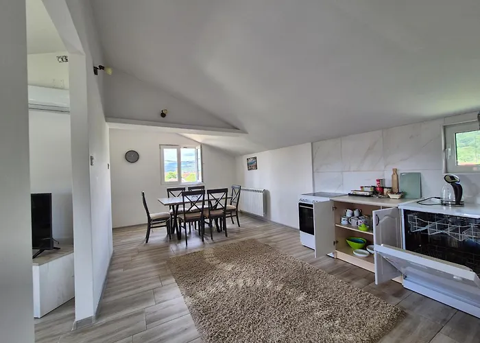 Peaceful 2br With Ultra-fast Wifi