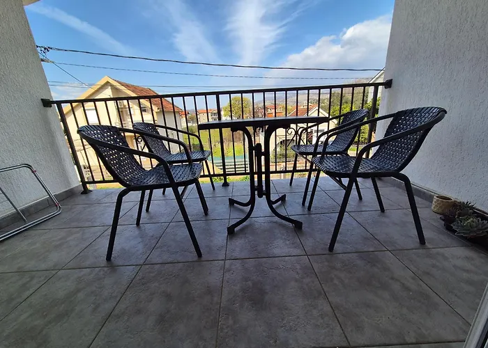 Peaceful 2br With Ultra-fast Wifi